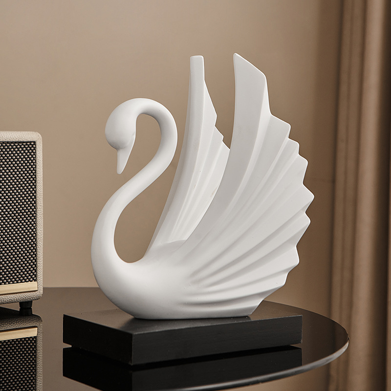 تمثال زوج من البجع المصنوع من  - مراجعة Resin Art Wedding Gift وسعره